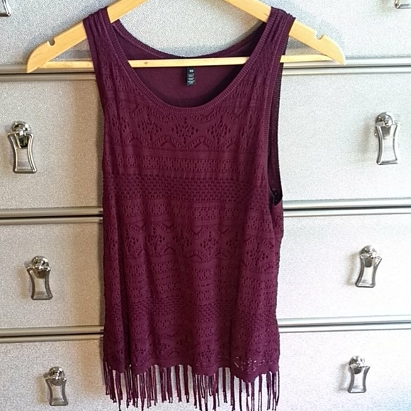 White House Black Market Tops - White House Black Market sleeveless blouse